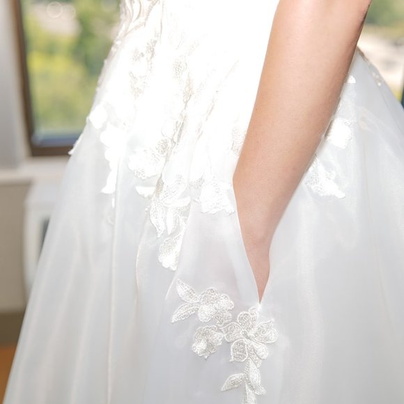 Eddy K Curvy Lace Sequins Organza Wedding Dress Size 16 - Picture 5 of 10